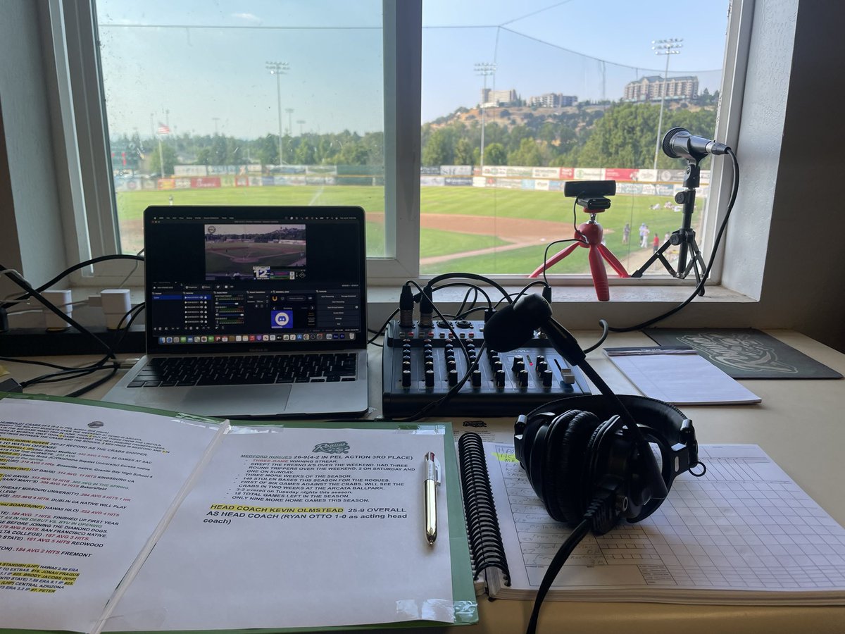 BryanWe94586914's tweet image. Big game tonight in the Rogue Valley!! @MedfordRogues welcomes in the @humboldtcrabs for the first game of the series. Catch the action on my YouTube channel: Bryan Welch!! @PacEmpireLeague @STAAtalent
m.youtube.com/@bryanwelch460…