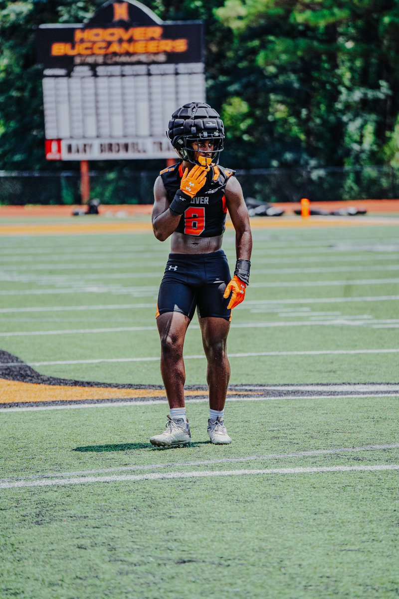 Trey Sanders #6 (@treysanders2026) on Twitter photo Coming different every time I touch the field ‼️💯 <a href="/BucsFootball/">Hoover Bucs Football</a> <a href="/RecruitHoover/">#RecruitHoover</a> <a href="/AL7AFootball/">Alabama7AFootball</a> #different Coming different every time I touch the field ‼️💯 <a href="/BucsFootball/">Hoover Bucs Football</a> <a href="/RecruitHoover/">#RecruitHoover</a> <a href="/AL7AFootball/">Alabama7AFootball</a> #different