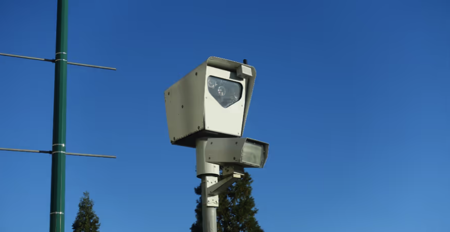 IRPlawyer's tweet photo. How to Beat a Traffic Camera Ticket in BC
Got a ticket for speeding or running a red light? You can fight it. Learn how to dispute and possibly dismiss a traffic camera ticket in BC. #BCLaw #TrafficTicket #LegalTips
https://t.co/PnlHaCC2XQ https://t.co/MAgcUsDhF6
