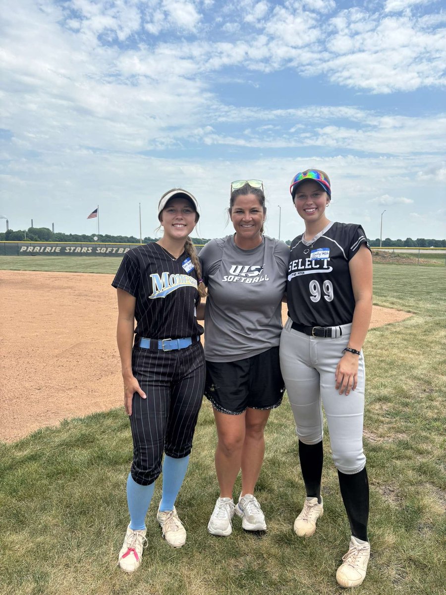 Had a great time with <a href="/UIS_Softball/">UIS Softball</a> at their pitching and catching camp this morning! Huge thank you to both the coaching staff and the players for making it an enjoyable experience