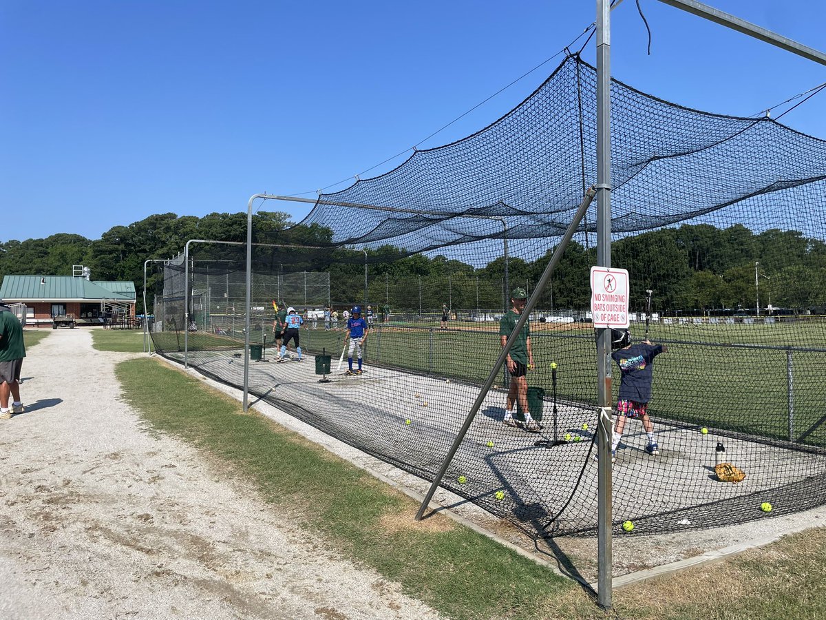 Cox__Baseball's tweet image. Day 2 of Falcon Prep Camp!
Offensive focused in our rotations which included
- Double machine on field BP
- Tee work
- Front toss