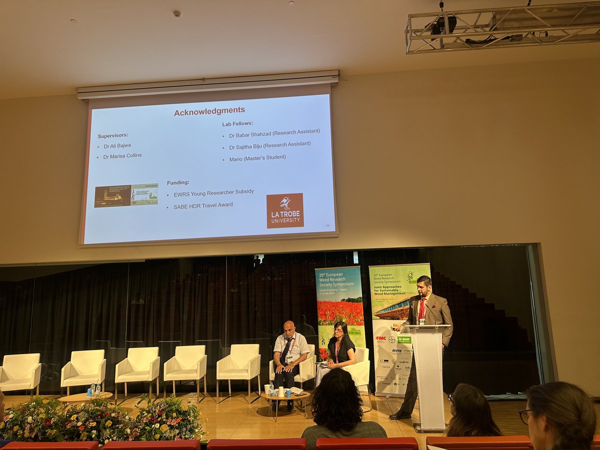 SABE_latrobe's tweet image. 3/3 Muhammad is thankful to all the funders for their generous support. He’s also grateful to his PhD supervisors Dr Ali Bajwa @a1bajwa & A/Prof Marisa Collins, and Bajwa Lab team members Dr Babar Shahzad, Dr Sajitha Biju & Mario for their help during his PhD work. 🙌
WeedScience…