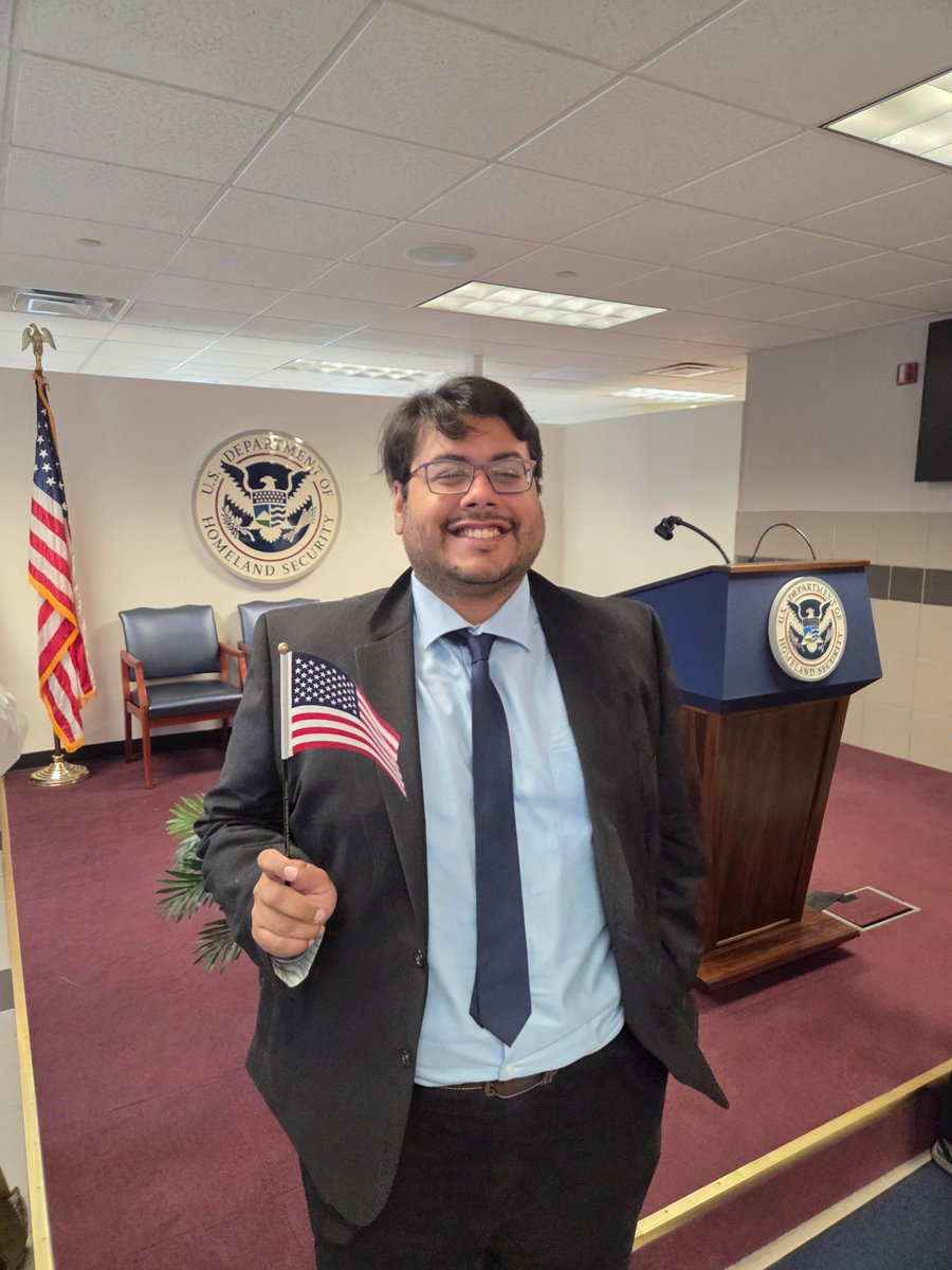 On Monday I took my Oath of Allegiance and became a Naturalized US Citizen!
