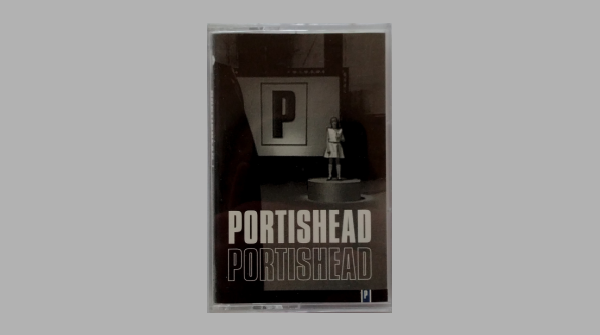 TWorldDesign's tweet photo. Portishead "Portishead" CASSETTE • Go Beat Records ►https://t.co/7swBWLSK1H — #etsyshop #freeshipping #Portishead #audiocassette #electronicmusic #BethGibbons #GeoffBarrow #AdrianUtley #1990s #musicgifts #GoBeatRecords https://t.co/I80Dksv98P