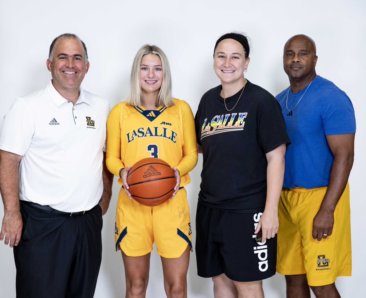Sophi Hutchison (@sophih23) on Twitter photo Had a great official visit today!! Thank you coaches and staff! <a href="/CoachDay80/">Chris Day</a> <a href="/ExplorerCoachMT/">Mountain MacGillivray</a> <a href="/LaSalle_WBB/">La Salle Womenβs Basketball</a> @CoachBooLaSalle Had a great official visit today!! Thank you coaches and staff! <a href="/CoachDay80/">Chris Day</a> <a href="/ExplorerCoachMT/">Mountain MacGillivray</a> <a href="/LaSalle_WBB/">La Salle Womenβs Basketball</a> @CoachBooLaSalle