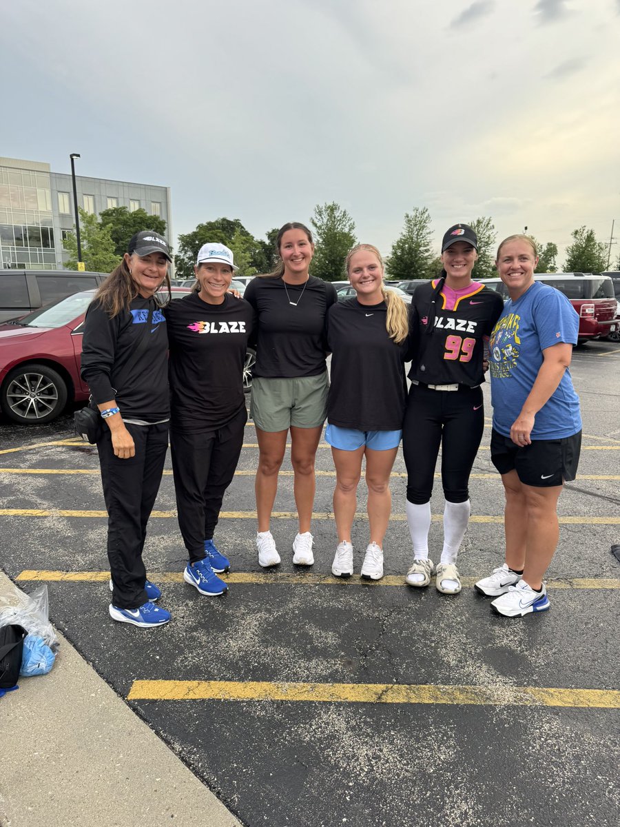 So proud of these Wildcats in the pros 💙😻 

<a href="/theAUSLofficial/">AUSL</a>