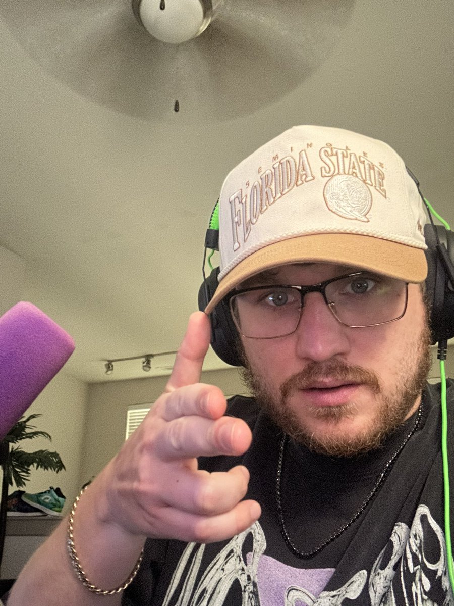 click this link or i shoot 

kick.com/teamsummertime