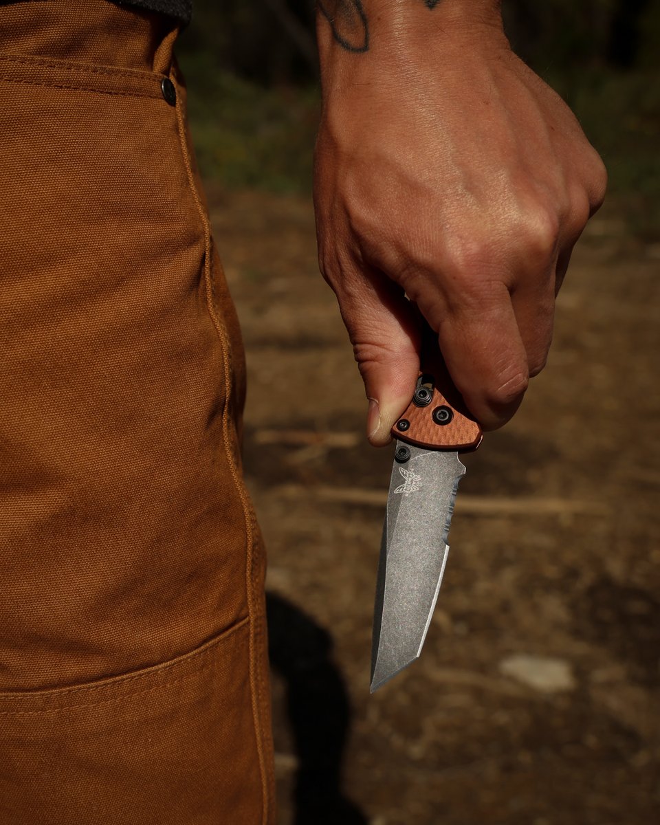 BladeHQ's tweet image. NEW ARRIVAL! Benchmade Bailout: Burnt Copper Edition
Get this iconic knife in an all new colorway.

Shop now at the link below!
bit.ly/3GAAShx