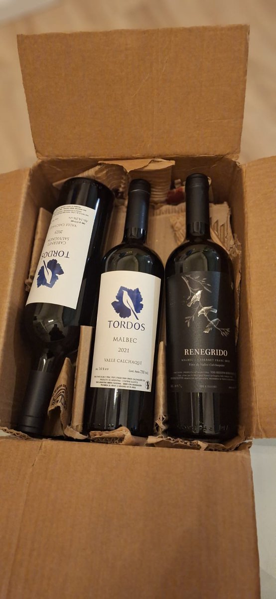 Finalmente llegaron.
Excelentes...
Se disfruta más cuando hay un amigo detrás de la creación.