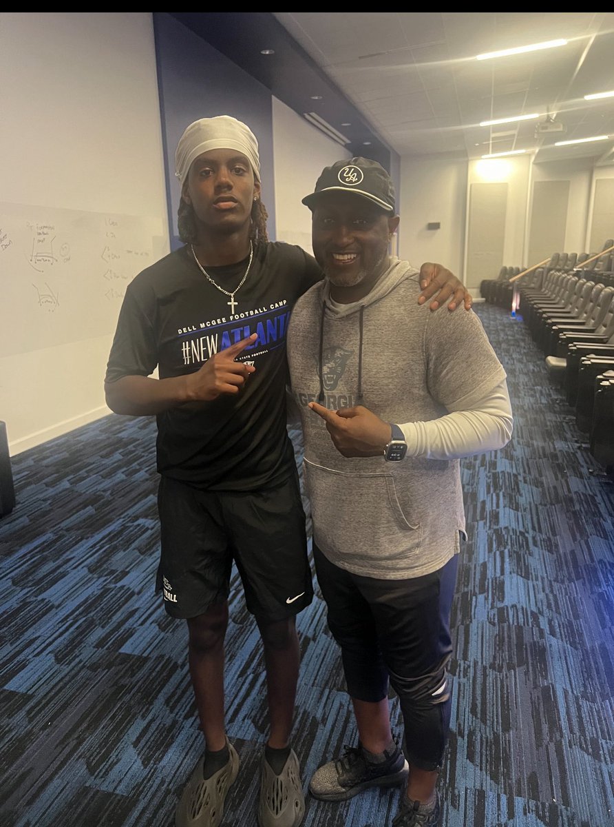 Rico Newman 5๐ (@riconewman5) on Twitter photo Had a great conversation with <a href="/GlennTFordJr1/">Coach Glenn T. Ford Jr.</a> โ excited to apply the drills and techniques we talked about this season with <a href="/NGHSFootball/">North Gwinnett Football</a> <a href="/CoachMHealy/">Mike Healy</a> <a href="/coach_dwise/">Coach D Wise</a> ! ๐พ #DBLife #NorthGwinnett #ClassOf2027 #LockedIn Had a great conversation with <a href="/GlennTFordJr1/">Coach Glenn T. Ford Jr.</a> โ excited to apply the drills and techniques we talked about this season with <a href="/NGHSFootball/">North Gwinnett Football</a> <a href="/CoachMHealy/">Mike Healy</a> <a href="/coach_dwise/">Coach D Wise</a> ! ๐พ #DBLife #NorthGwinnett #ClassOf2027 #LockedIn