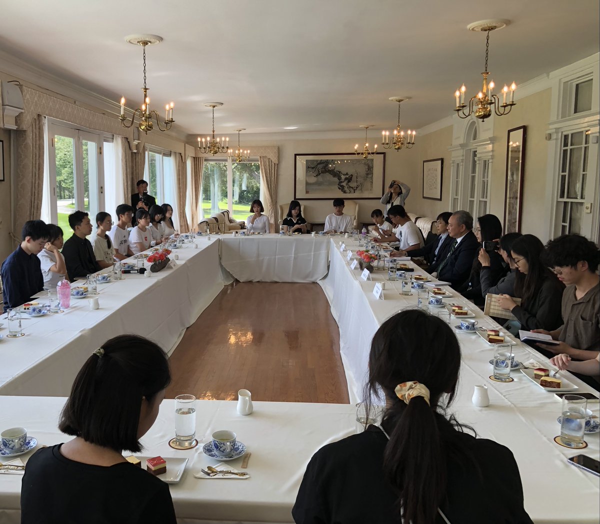 TECRO_USA's tweet photo. On July 7, Amb. Alexander Tah-ray Yui welcomed a Taiwan Global Pathfinders Initiative delegation at the Twin Oaks Estate. Amb. Yui hoped the trip would be aninspiring life experience and a lesson in diplomacy for the young fellows and lead them to great achievements ahead. https://t.co/gDYBt6xpVZ