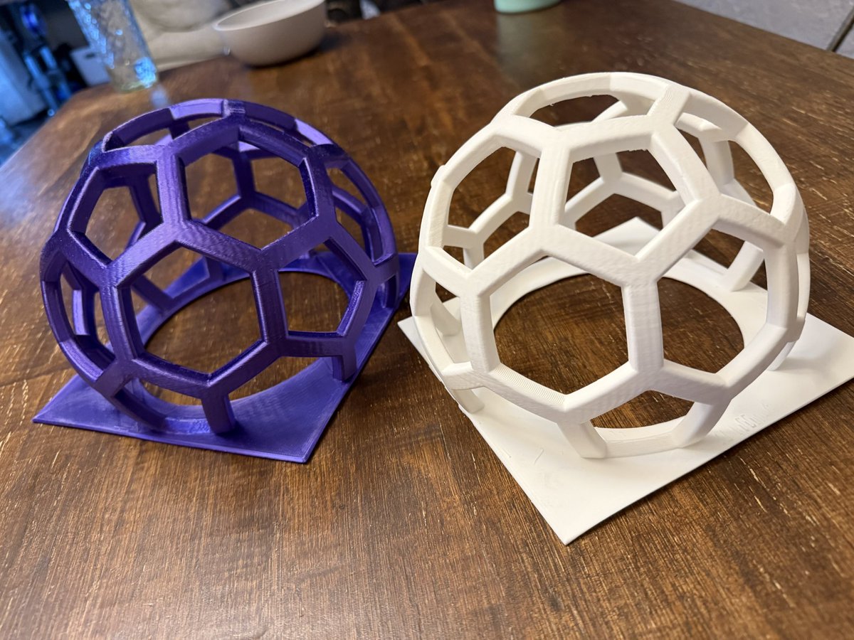 Masonmerrell's tweet image. Been playing around with my 3D printer lately making jungle gyms and Cubone skulls for my snake enclosures. Turned out pretty cool. 😄