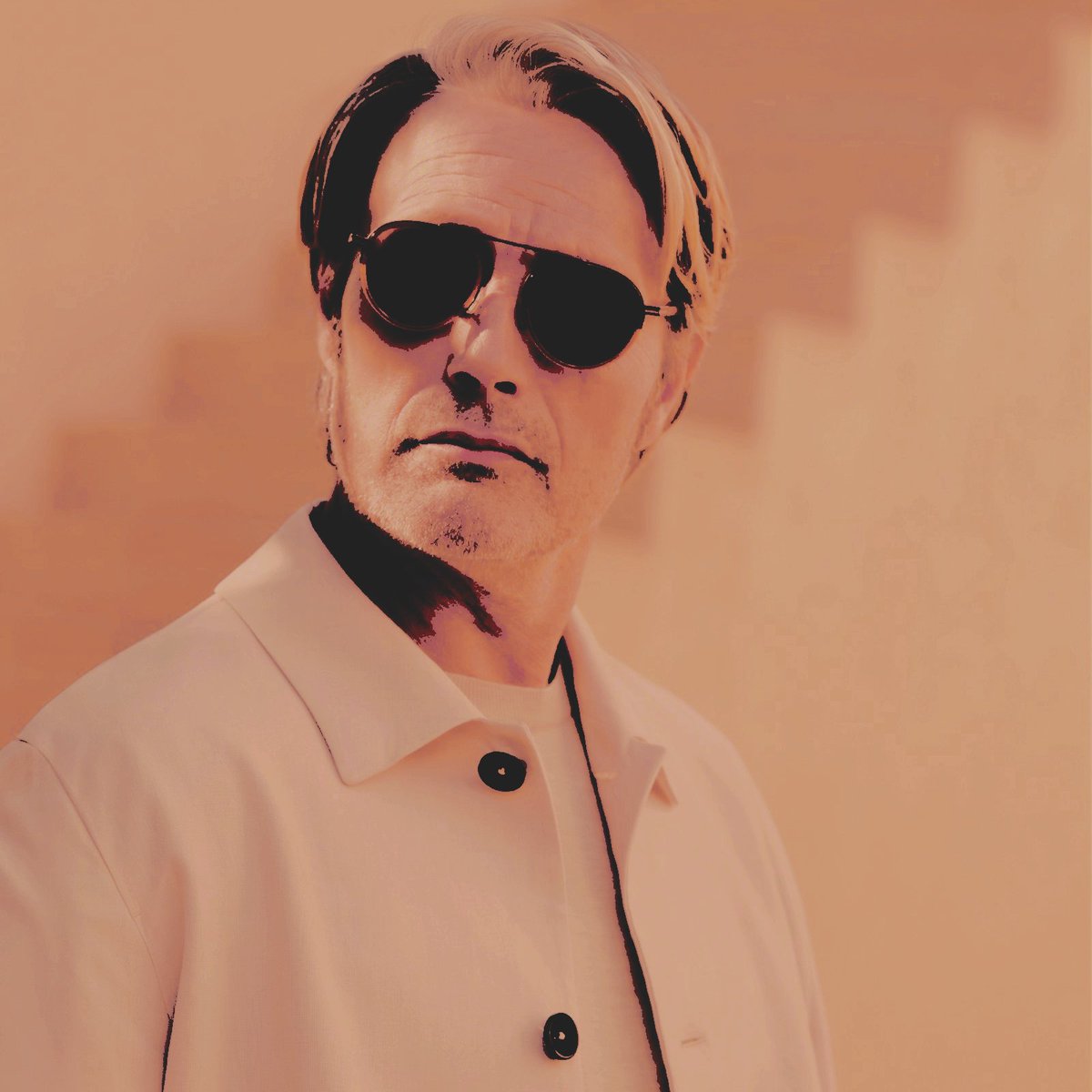 OLDMANFAG's tweet image. been told i&apos;ve become &apos;distracting&apos; during work. 

still going to the gym, though. feel more spry than ever.