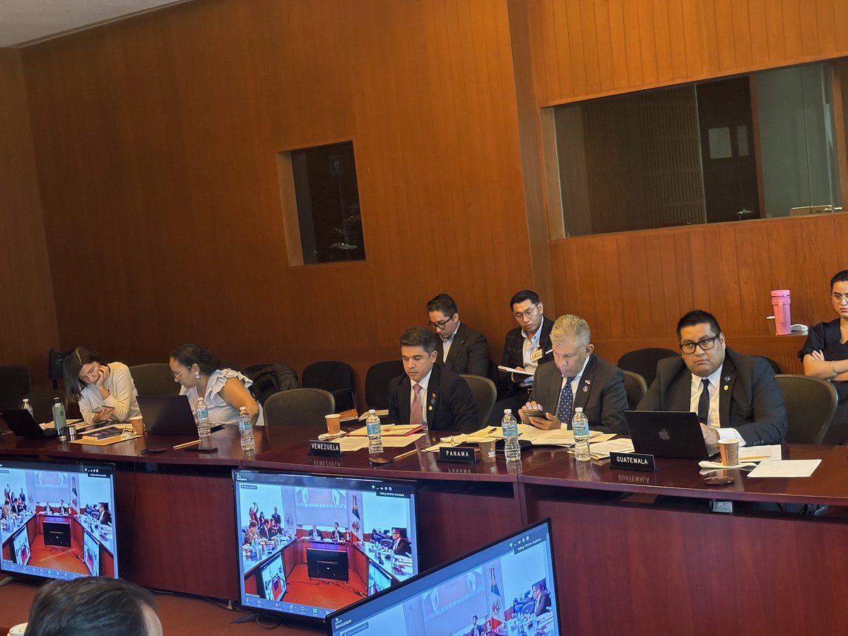 359ª Reunião do Conselho realizada sob a presidência do Brasil 🇧🇷 .

Além de outros assuntos, os Estados Partes do Tratado de Tlatelolco continuam se preparando para a XXIX Conferência Geral, que em novembro deste ano, realizará a eleição do próximo Secretário-Geral da OPANAL.