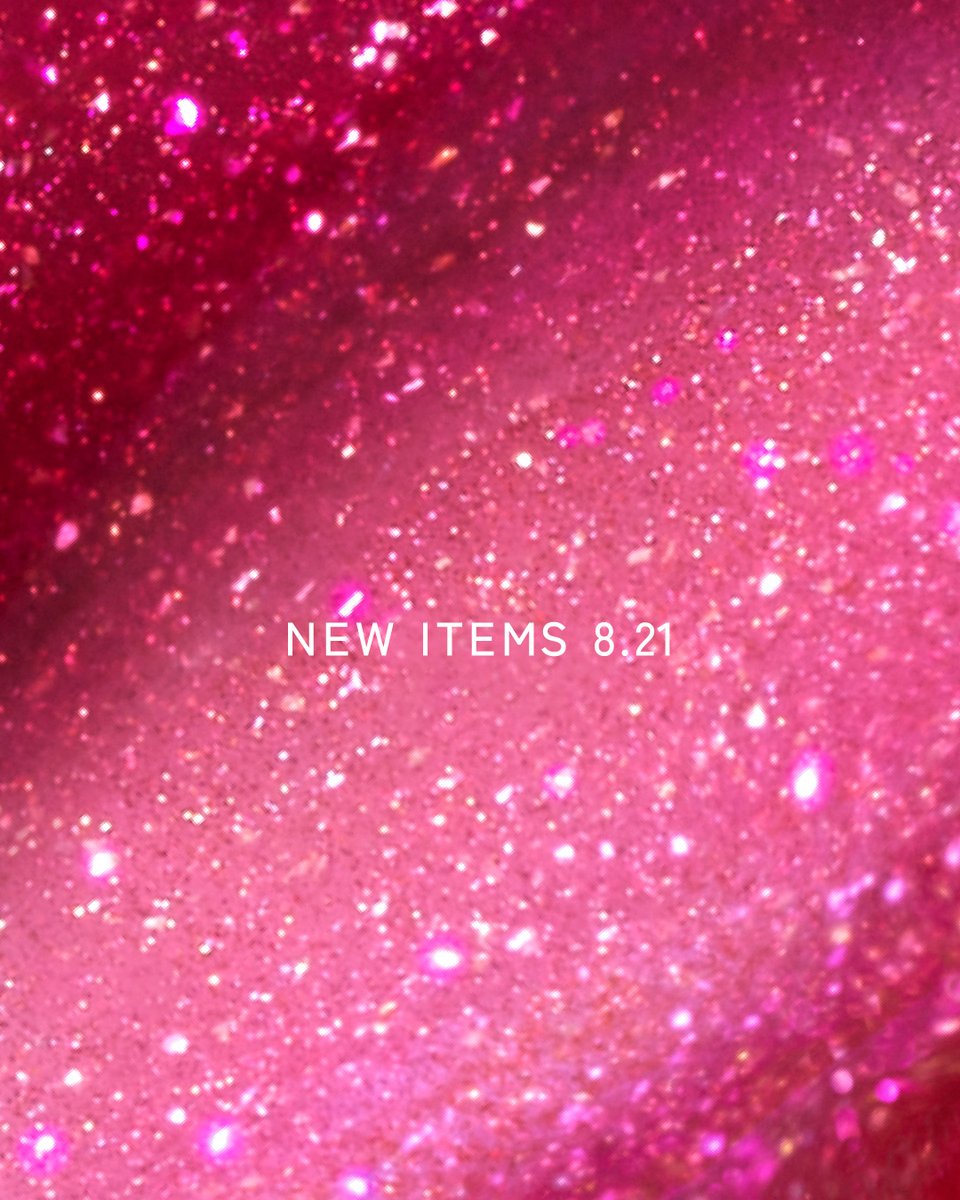 inoui_jp's tweet image. ◤𝟖.𝟐𝟏 新しいアイテムが登場◢

#インウイ から、内なる美しさを浮き彫りにする2つの新商品が発売します。
情報解禁は7月10日(木)。

リプライでぜひ、何のアイテムが登場するのか予想を教えてください。

#inoui #自分美メイク #新作コスメ