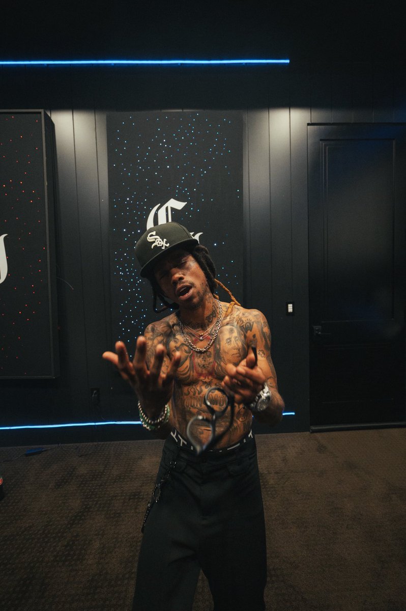 OFFICIAL TWIST TV - ON TWITCH