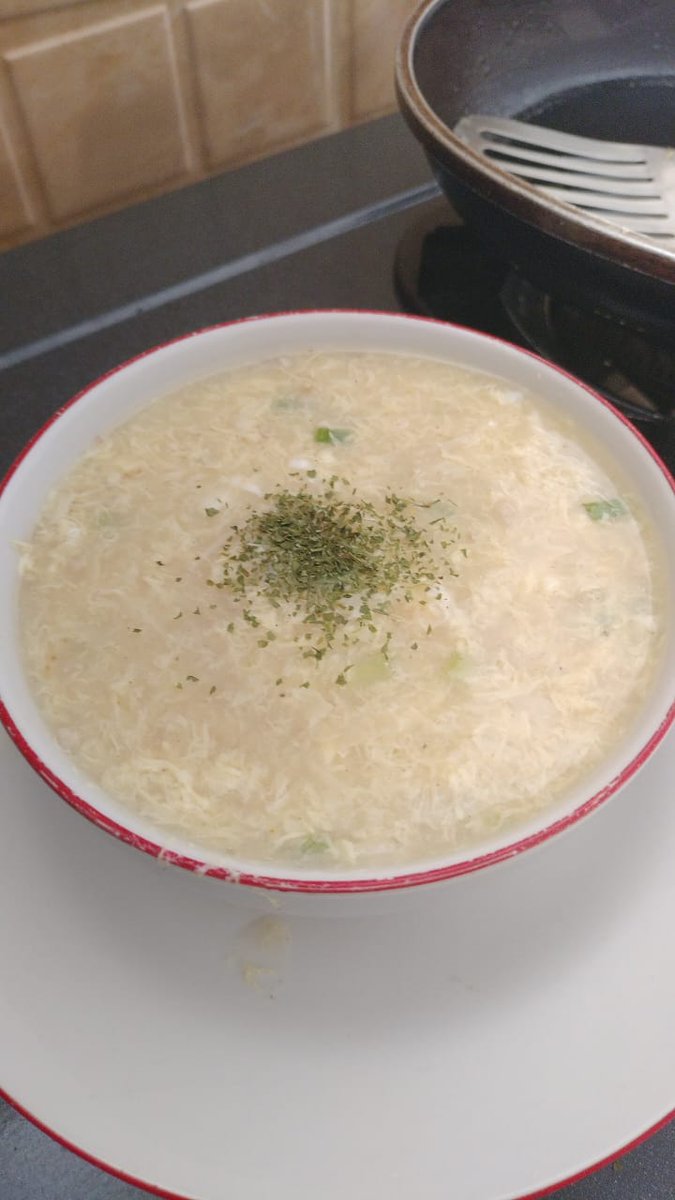 Gausa pke nasi jg uweenaakkkk😋