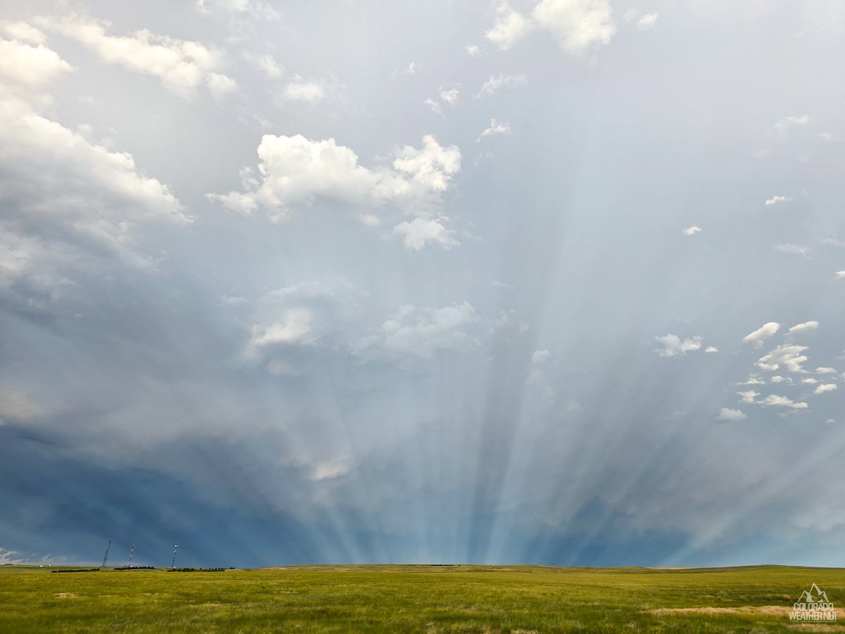 ColoradoWXNut's tweet image. Oh man! That's some amazing anticrepuscular rays right there!
Akron, CO
#cowx #Colorado @NWSBoulder