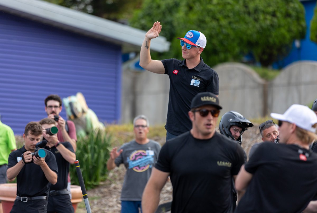 VictoryJunction's tweet image. There’s nothing like a NASCARnival with a full house of all our friends! 🏁 Y’all know the drill - so many snacks, so many games, and even more smiles! 🎉🍩🏁
@KPCharityRide
@LEGACYMotorClub
@therichardpetty
@kylepetty
@EricEstepp17