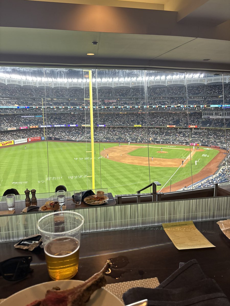 YankeesGameLog's tweet photo. Game 6 https://t.co/VWSHfZfx3G