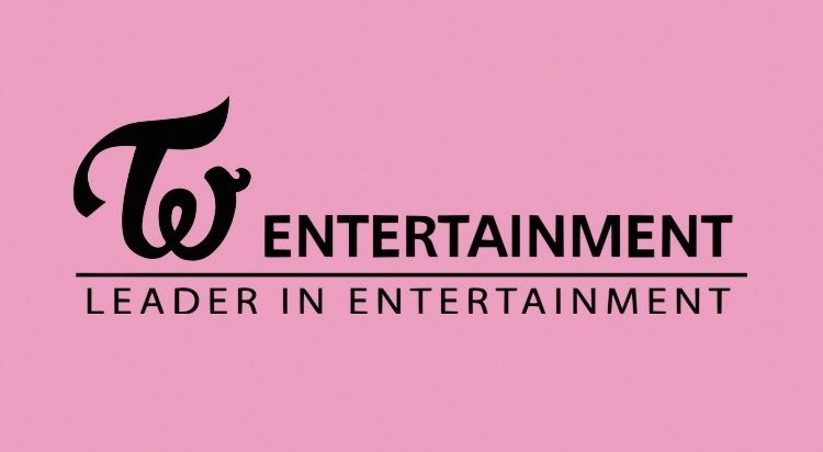 twicepubli's tweet image. 🚨 AS LENDAS CONTINUAM FAZENDO HISTÓRIA! ‘The Feels’, ‘Fancy’ e ‘What Is Love?’, do TWICE, ultrapassaram a marca de 500 MILHÕES de streams no Spotify. 

Com isso, o TWICE se torna o ÚNICO ato da JYP Entertainment a possuir múltiplos singles com mais de meio BILHÃO de reproduções…