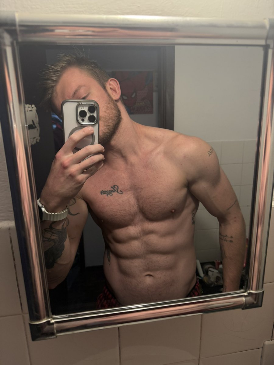 lonely boy. tweet media