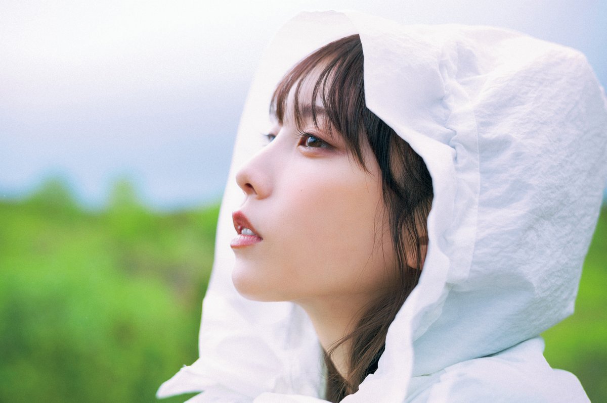 与田祐希、乃木坂46卒業後初グラビア 「週刊少年マガジン」表紙登場