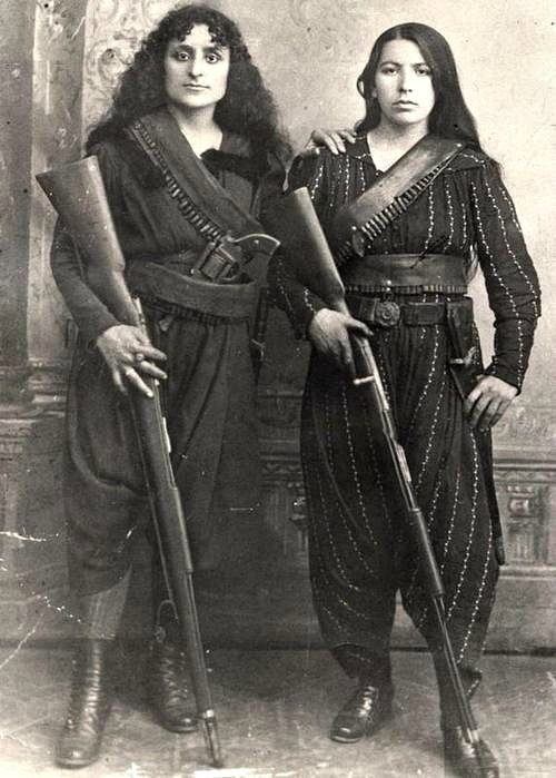 Armenian women fighters, during the 1895 Hamidian massacres, when the Armenians of Zeitun took up arms to defend themselves from Ottoman troops