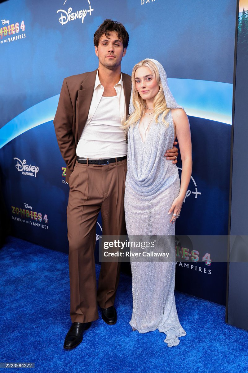 I LOVE THIS!!! They both look so good