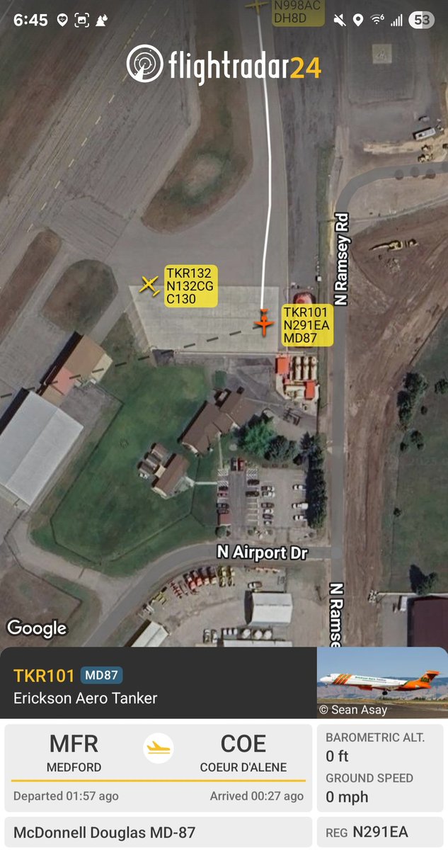 Borrowed7Time's tweet image. More airtankers working at the #HopeFire, refilling at Coeur d’Alene after making drops:

MD87 N291EA TKR101

C-130H N132CG TKR132