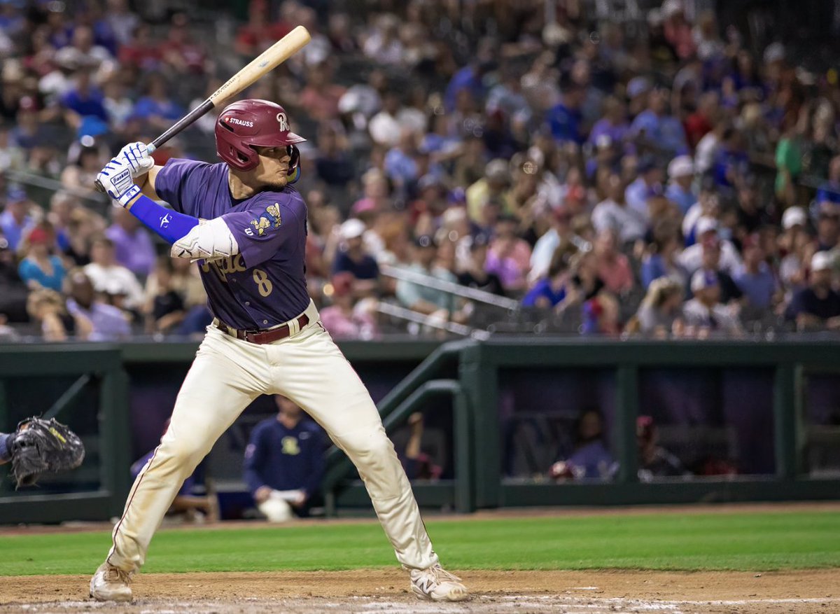Station to station!

Ian Moller hustles out an RBI infield single to cut Amarillo's lead to one!

B6 | AMA 5, FRI 4 | #LetsRide