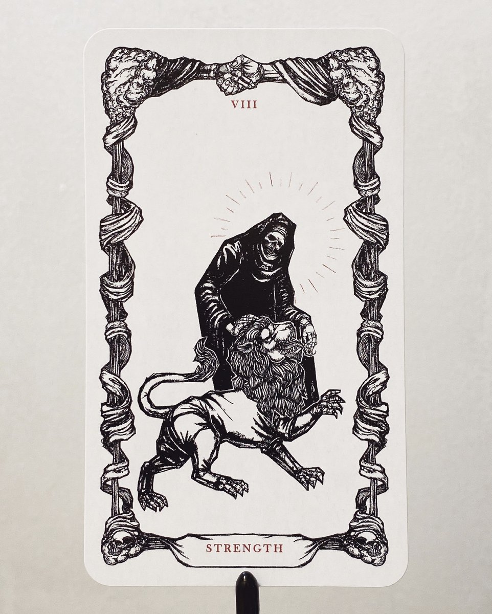 Low stock on Tarot - there are only a couple of my tarot decks, the Flux Arcana, still available! Whether you read tarot or just enjoy my art stuff, you can check it out in my web shop while supplies last! 🤘