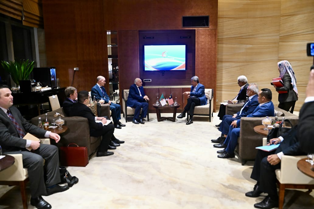 FM Dato’ Seri Utama Hj Mohamad Hj Hasan, held a bilateral meeting with H.E. Ahmed Attaf, Minister of State, Minister of Foreign Affairs, National Community Abroad &amp; African Affairs of the People’s Democratic Republic of Algeria, on the sidelines of #58AMMPMC in Kuala Lumpur (1/3)