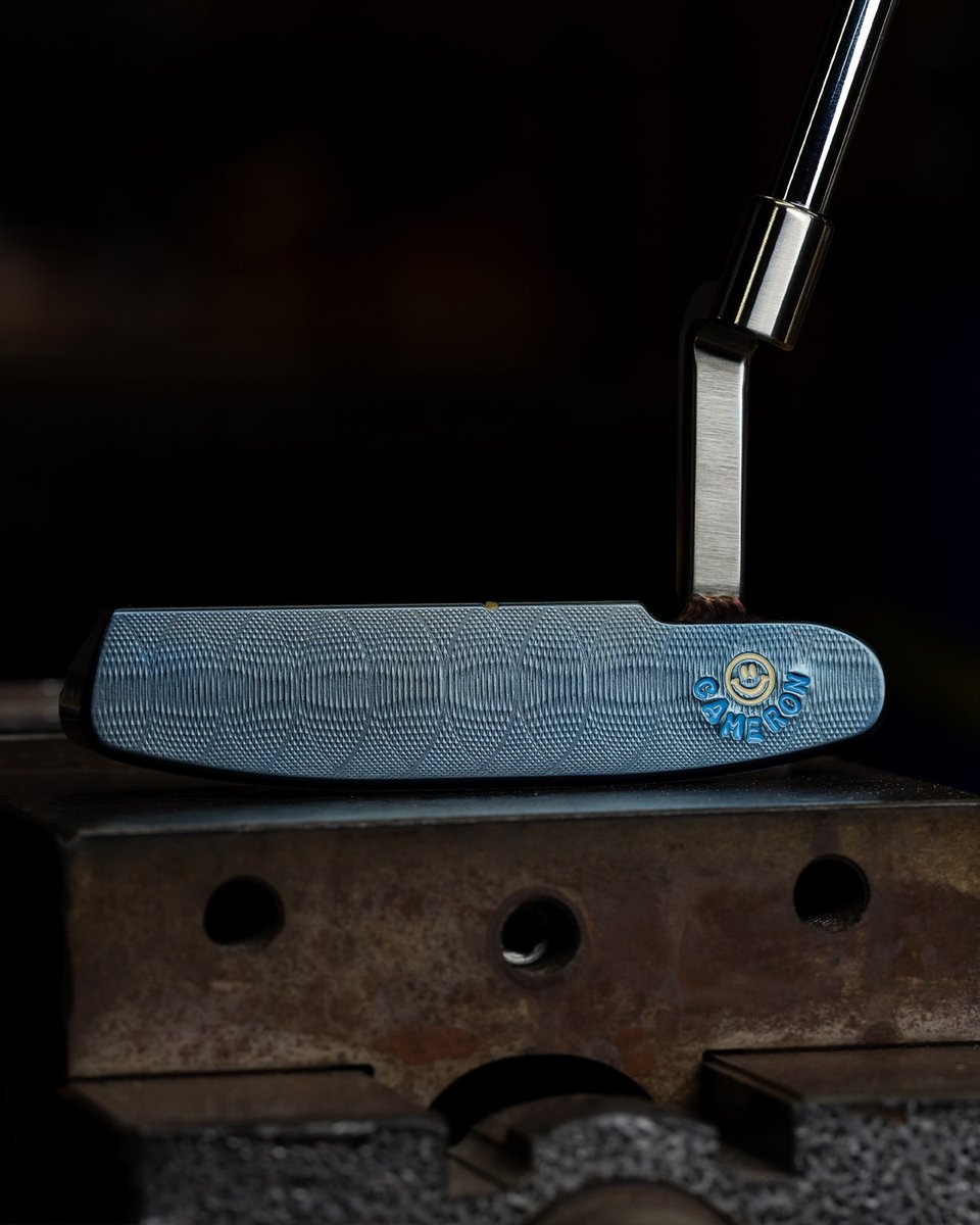 ScottyCameron's tweet photo. This 34-inch 009M (Masterful) Carbon Chromatic Blue Prototype with unique hand-stamping includes a polished, welded SSS plumbing neck, a hand-stitched, perforated blue leather grip and a Camo Bulldog Circle T headcover.

Coming soon to Scotty's online gallery. https://t.co/rI3R99KYCM