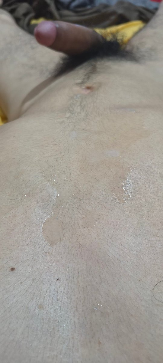 AcostiXXX's tweet photo. Fotito con semen que no es mío porque hoy otra vez fui la galleta ✨♥️ https://t.co/pZ0gJFcsut