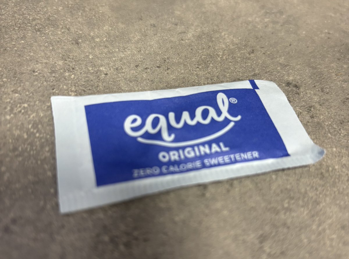 Flannel Del Rey tweet media