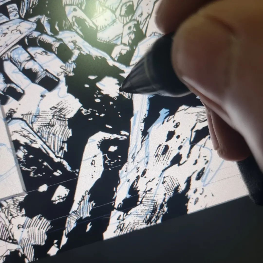 Working on a new @marvel project. Can't say anything yet, only that it rocks...