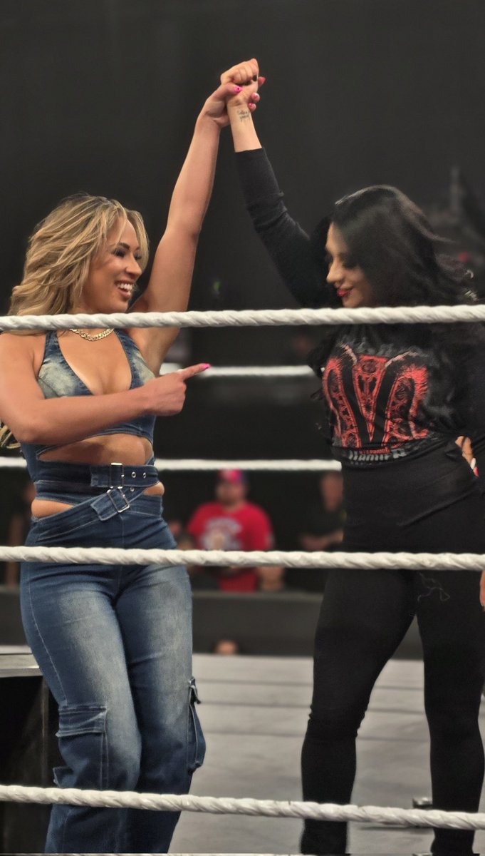Lola Vice and Stephanie Vaquer #WWENXT