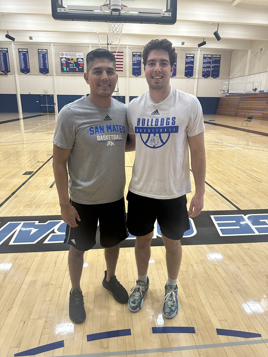 Mike Marcial (@coachmarcial) on Twitter photo Dawg <a href="/JustinMilch1/">Justin Milch</a> 23’ in the house! Justin finished his Sr. year <a href="/HCCMBB/">Holy Cross MBB</a> and got his BA in marketing 🎓. He is attending <a href="/NotreDame/">University of Notre Dame</a> to continue his MA this fall!
#csmbulldog #BleedBlue #together #studentathlete Dawg <a href="/JustinMilch1/">Justin Milch</a> 23’ in the house! Justin finished his Sr. year <a href="/HCCMBB/">Holy Cross MBB</a> and got his BA in marketing 🎓. He is attending <a href="/NotreDame/">University of Notre Dame</a> to continue his MA this fall!
#csmbulldog #BleedBlue #together #studentathlete