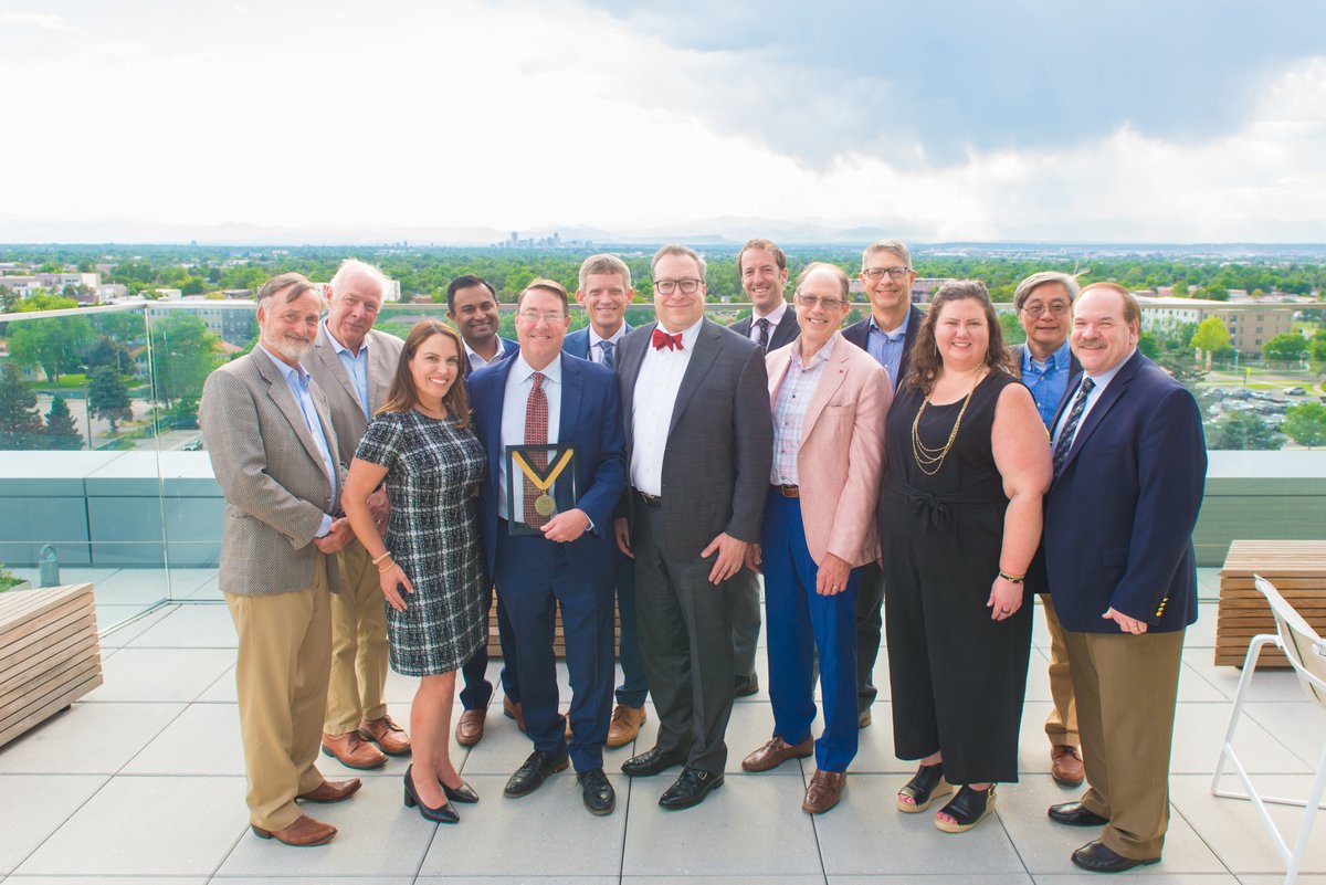 TomFlaigMD's tweet image. Thanks to an anonymous $2M gift, the Interventional Cardiology Endowed Chair was recently established within @CUMedicalSchool's Division of Cardiology. Dr. John Messenger will serve as chairholder, leading new innovations in minimally invasive, catheter-based techniques.