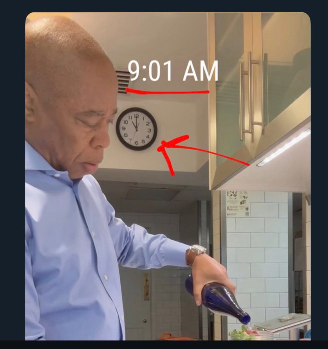 Eric Adams posted a GRWM TikTok making breakfast at 9am but the clock clearly says 11am 😂
