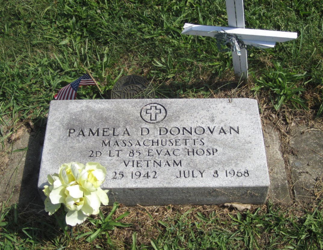 Good Night.🇺🇸

Remember Pamela today.