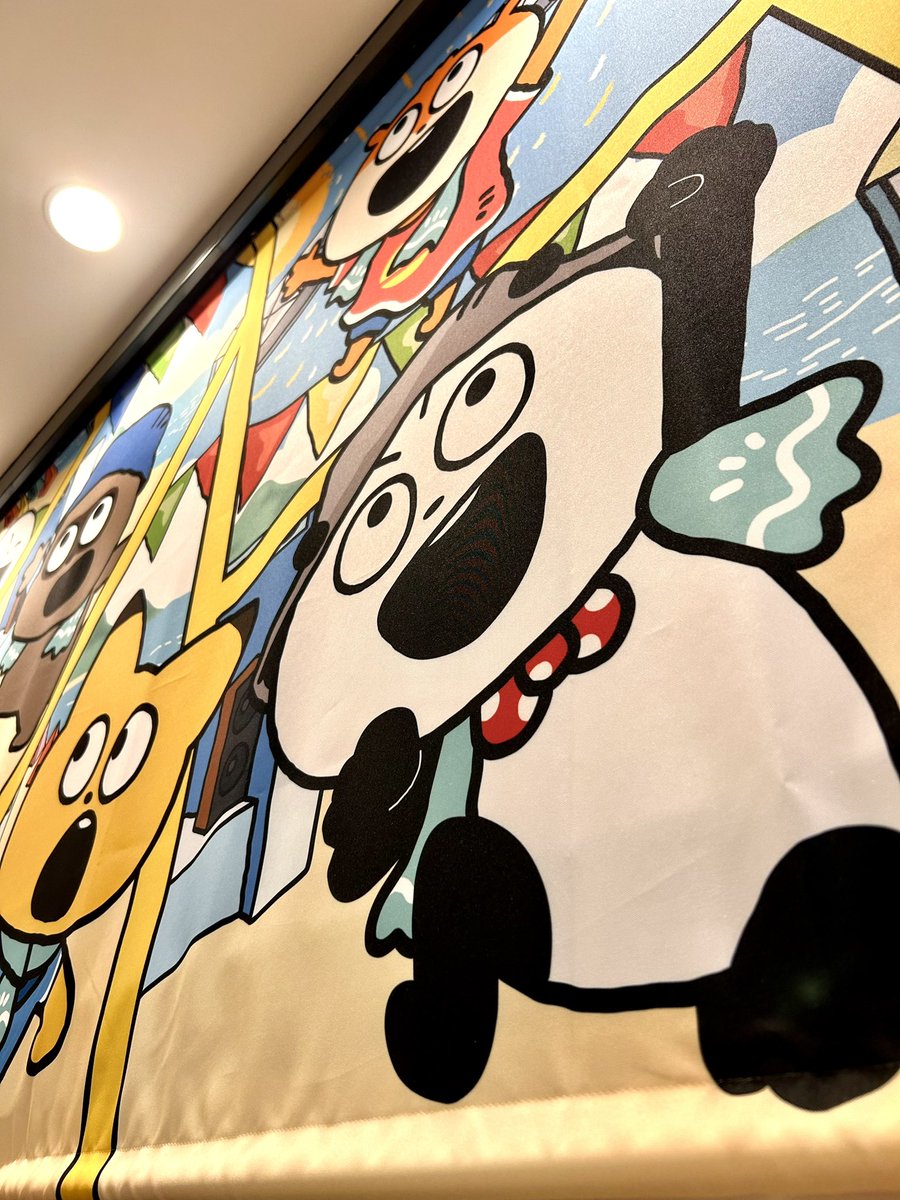 スタジオUGタワレコカフェ行ってきた☀️
夏フェス行ったことないけど夏フェス行った気になれたよ