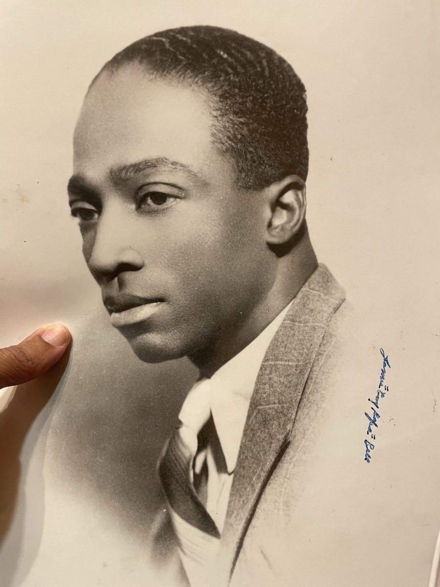 Phil S. Dixon is live!  I am thinking about “Cool Papa.”  If you want more Like and subscribe.  youtube.com/live/Zrwdj12Gn… via <a href="/YouTube/">YouTube</a>