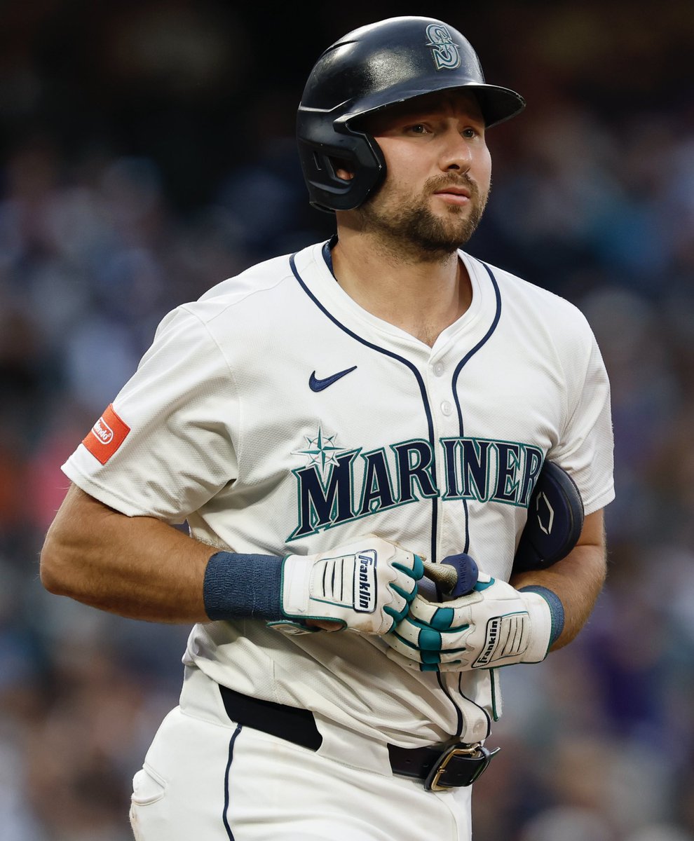 Cal Raleigh currently has 36 HR.

If he played every game at Yankee Stadium, he’d have just 28 HR, per Baseball Savant.
