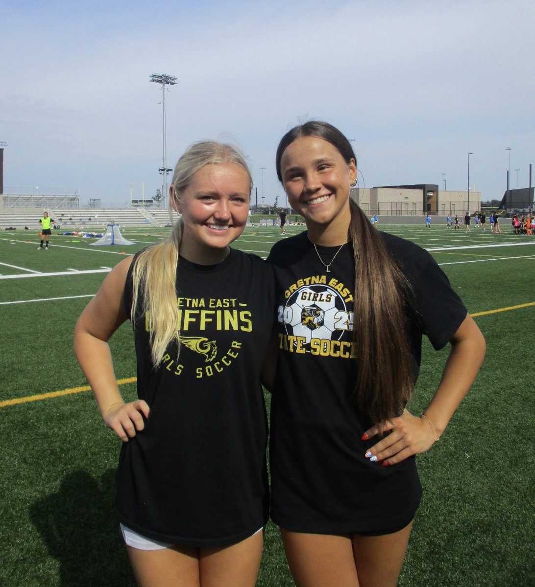 GE_GirlsSoccer's tweet image. We had an amazing 2025 youth camp!
94 participants in this year’s camp, a lot of talent was on display ⚽️
Huge thanks to all of our HS players! We have special people within the program, they show it on a daily basis.
Thank you to all of our future Griffins for coming!
