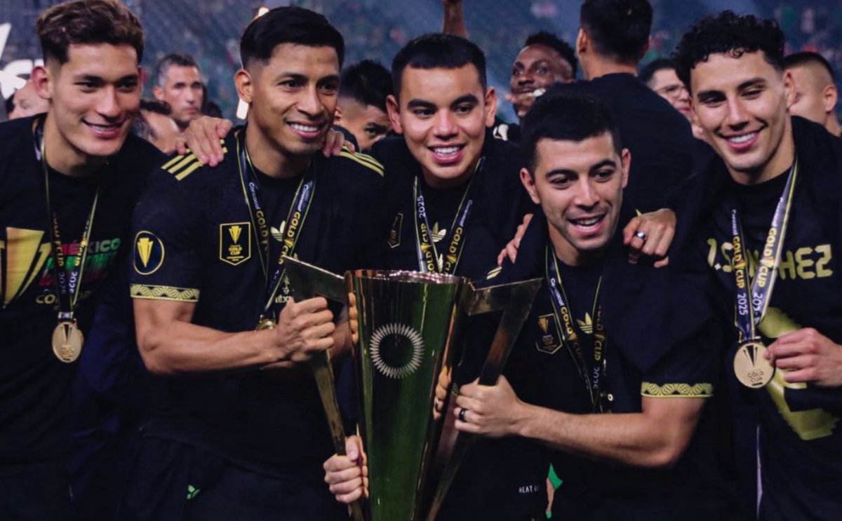 Adrián Esparza Oteo💎 tweet media