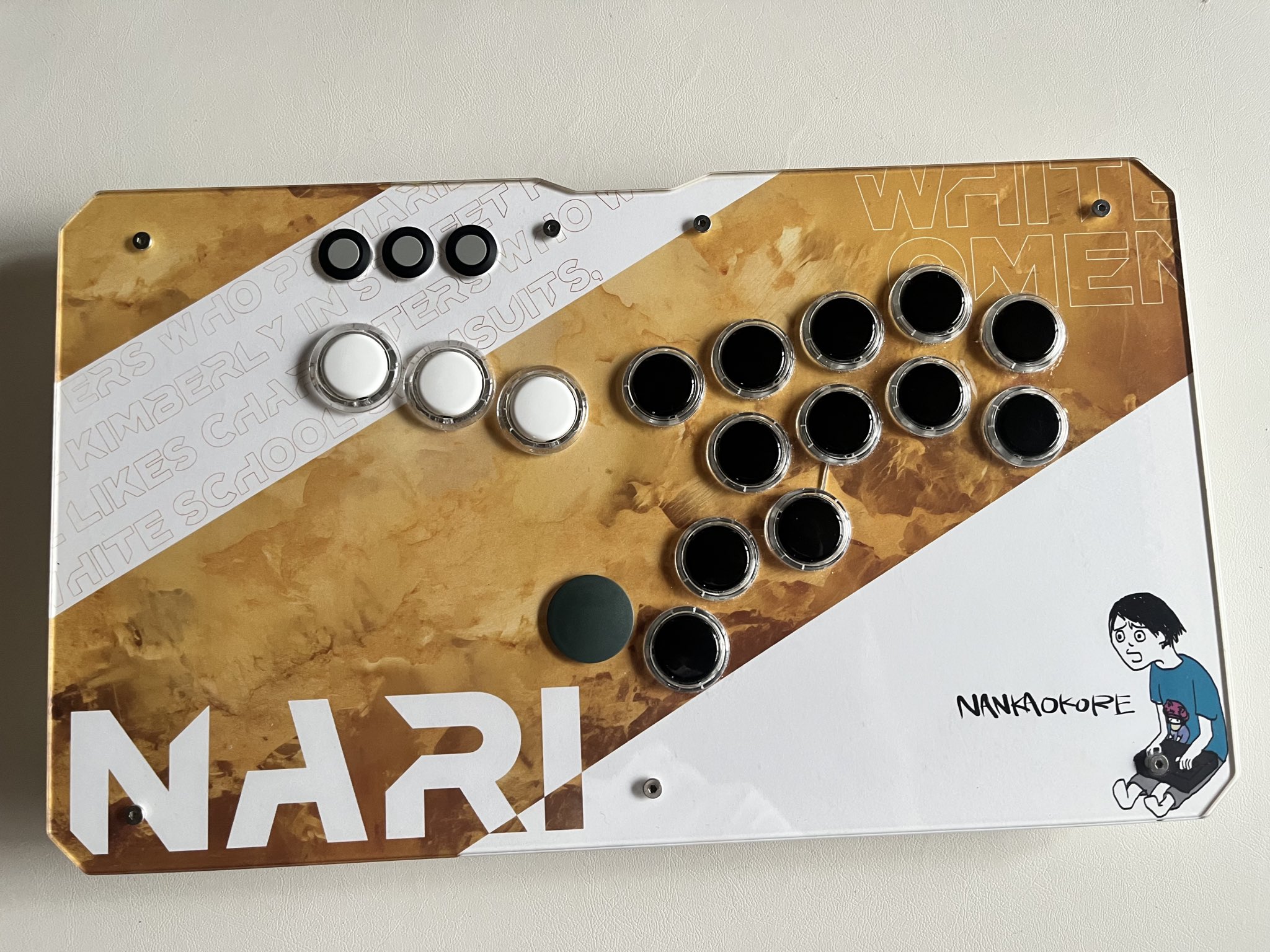 ゲーム体験を革新する最速反応ボタンと究極カスタマイズボタンの