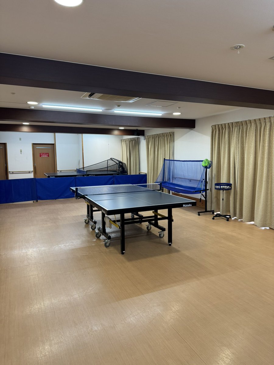 fujitetsu0129's tweet photo. WinStep卓球場🏓
7/1からオープン✨️

場所:静岡県磐田市

個人レッスン、グループレッスン
4500円＋利用料500円/時間

台貸し 1000円/時間
マシン 500円/時間
エアコン完備の快適プライベート空間😊

レッスンのご予約はこちら👇
https://t.co/k1q0aThZI2

台貸しはご連絡ください！ https://t.co/Bs9lphq1mp