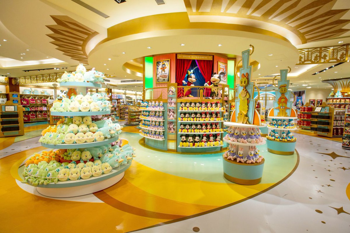 Disneystorejp's tweet image. #ディズニーストア 東京ディズニーリゾート店
リニューアルオープンしました✨
これからも
特別なひとときをお楽しみいただけるよう
キャスト一同、ゲストのみなさまをお待ちしております🎶
新たな魅力を探しに
ぜひ遊びにきてくださいね😊